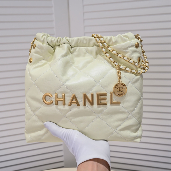 シャネルバッグ細部ディテール